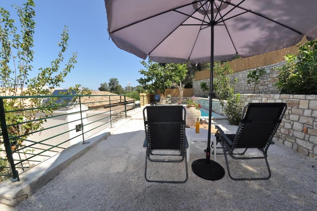 Villa Paxos Adamantia With Private Pool ไกออส ภายนอก รูปภาพ