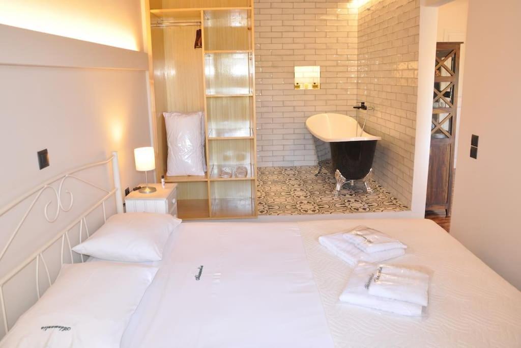 Villa Paxos Adamantia With Private Pool ไกออส ภายนอก รูปภาพ