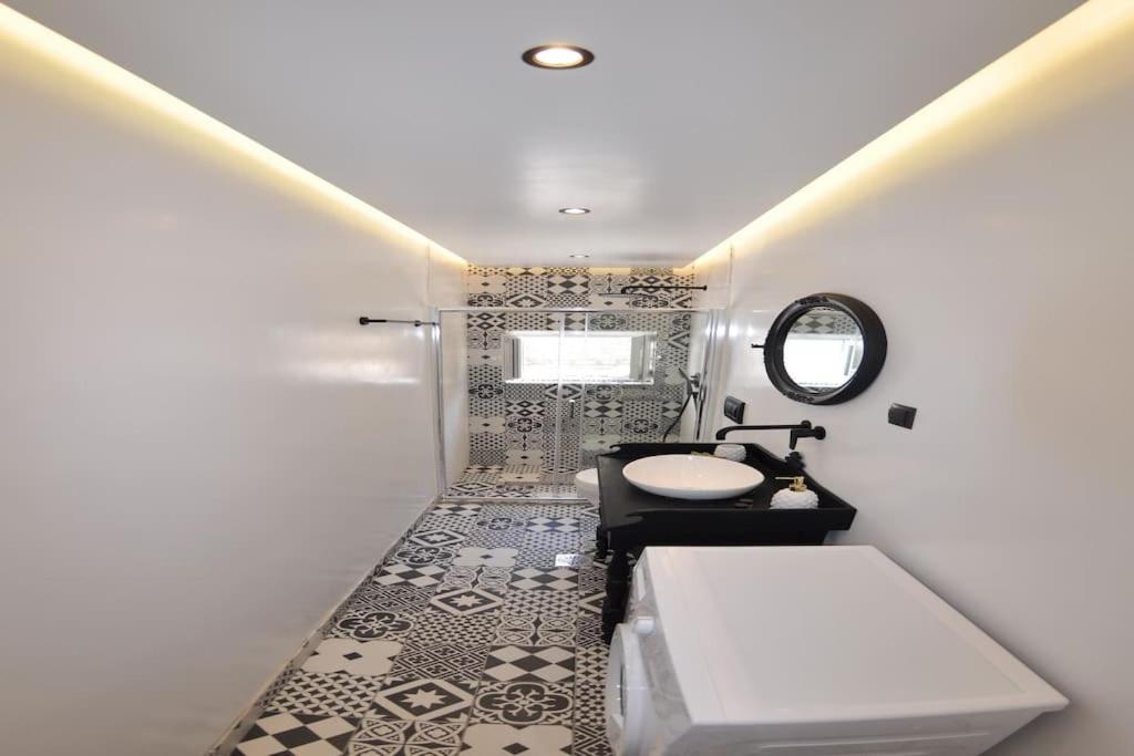 Villa Paxos Adamantia With Private Pool ไกออส ภายนอก รูปภาพ
