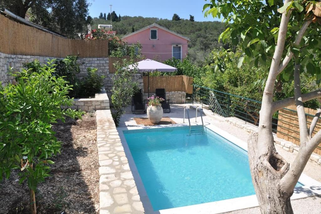 Villa Paxos Adamantia With Private Pool ไกออส ภายนอก รูปภาพ
